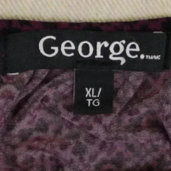 GEORGE ladies‎ blouse XL purple with black designs - Picture 9 of 10